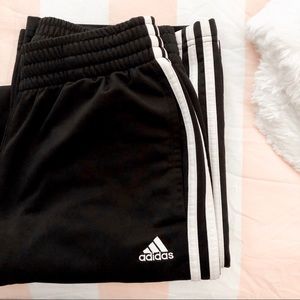 Adidas sweatpants